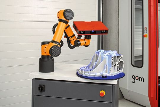 Der Scan Cobot von Gom digitalisiert unterschiedlichste Bauteile mit einem Durchmesser bis zu 500 mm. Der Scan Cobot von Gom digitalisiert unterschiedlichste Bauteile mit einem Durchmesser bis zu 500 mm.