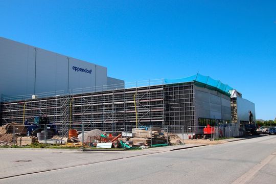 Neue Produktionshalle am Standort Oldenburg. Neue Produktionshalle am Standort Oldenburg.