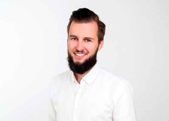 Philipp Schwarm wurde zum neuen Geschäftsführer der Memmert GmbH + Co. KG bestellt. Philipp Schwarm wurde zum neuen Geschäftsführer der Memmert GmbH + Co. KG bestellt.