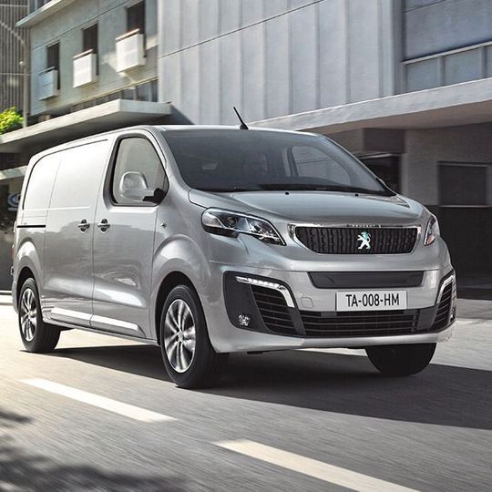 Seit seiner Markteinführung 2016 wurde der Peugeot Expert europaweit fast 200.000 Mal verkauft. Seit seiner Markteinführung 2016 wurde der Peugeot Expert europaweit fast 200.000 Mal verkauft.