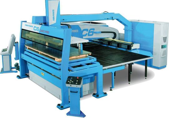 Auch als Euroblech-Exponat zu sehen: die Finn-Power C6 Compact Express. Bilder: Prima Industrie/Finn-Power Auch als Euroblech-Exponat zu sehen: die Finn-Power C6 Compact Express. Bilder: Prima Industrie/Finn-Power