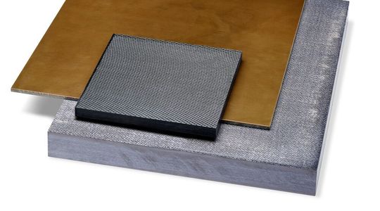 Wenn reine Kunststoffplatten oder kurzfaserverstärkte Typen den kommenden Belastungen nicht mehr ausreichen, dann kann man zu diesen drei neuen endlosfaserverstärkten, thermoplastischen Tecatec-Composites von Ensinger greifen. PEI, PPS oder PC dienen als Matrixkunststoffe. Verstärkt sind sie mit Glas- oder Carbonfasern. Wenn reine Kunststoffplatten oder kurzfaserverstärkte Typen den kommenden Belastungen nicht mehr ausreichen, dann kann man zu diesen drei neuen endlosfaserverstärkten, thermoplastischen Tecatec-Composites von Ensinger greifen. PEI, PPS oder PC dienen als Matrixkunststoffe. Verstärkt sind sie mit Glas- oder Carbonfasern.