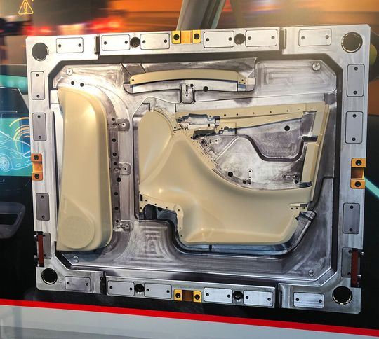 The most promising application trends for Flexflow Evo include cost-efficient family moulds. The most promising application trends for Flexflow Evo include cost-efficient family moulds.