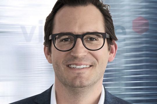 Bringt Erfahrung aus den USA und China mit an den Neckar: Thomas Hibinger, neuer COO bei Viastore Systems. Bringt Erfahrung aus den USA und China mit an den Neckar: Thomas Hibinger, neuer COO bei Viastore Systems.