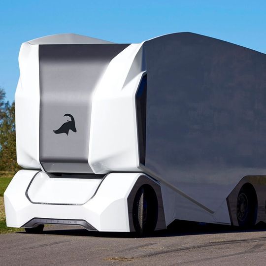 Das autonome Fahren wird kommen – in Nutzfahrzeugen schneller als in Pkw. Das autonome Fahren wird kommen – in Nutzfahrzeugen schneller als in Pkw.