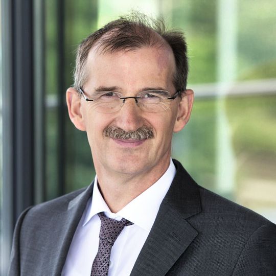 Dr. Johann Bizer, Vorsitzender des Vorstands von Dataport und Vorsitzender des Vorstands Lösungen und Ressourcen, hält IT-Eigenentwicklungen für unverzichtbar, wenn es um die Digitale Souveränität der Verwaltung geht