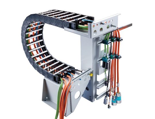 Fully harnessed cable carrier systems from Tsubaki Kabelschlepp are suitable for a variety of different industries and applications. Fully harnessed cable carrier systems from Tsubaki Kabelschlepp are suitable for a variety of different industries and applications.