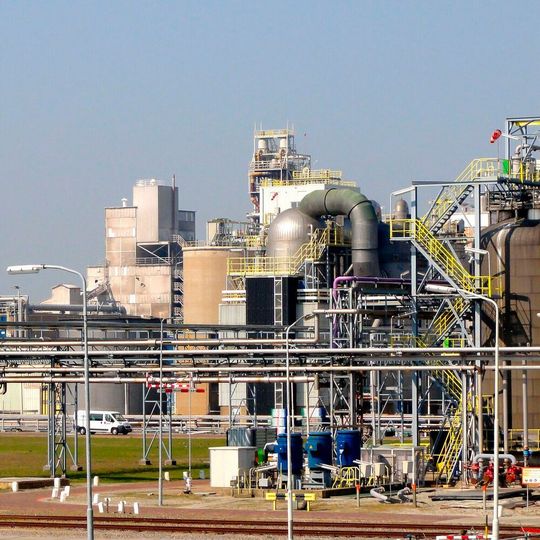 Die deutsche Chemieproduktion stieg im ersten Quartal 2020 im Vergleich zum Vorquartal um 3,2 %. Die deutsche Chemieproduktion stieg im ersten Quartal 2020 im Vergleich zum Vorquartal um 3,2 %.