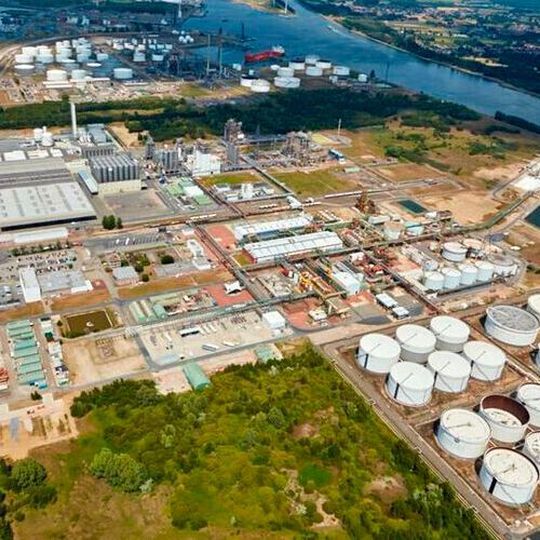 Construction of the Power-to-Methanol demonstration plant is expected to begin in 2022 on the Inovyn site in Belgium with the facility due to be operational by the end of that year. Construction of the Power-to-Methanol demonstration plant is expected to begin in 2022 on the Inovyn site in Belgium with the facility due to be operational by the end of that year.