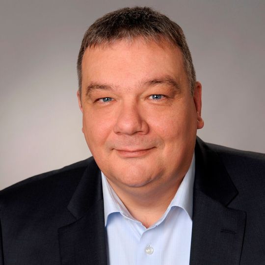 Michael Scheffler ist neuer Country Manager DACH und Osteuropa bei Varonis. Michael Scheffler ist neuer Country Manager DACH und Osteuropa bei Varonis.