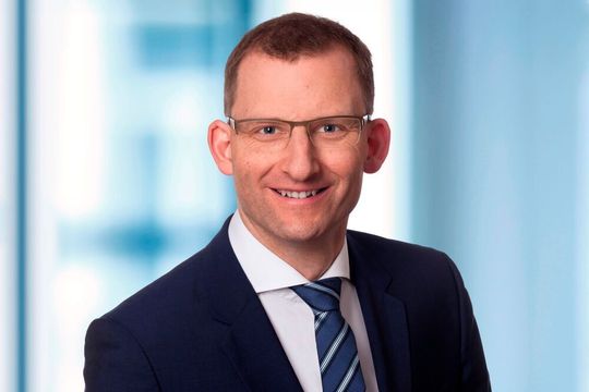 Dr.-Ing. Peter Barton startet im Juli als Technikvorstand in Künzelsau. Dr.-Ing. Peter Barton startet im Juli als Technikvorstand in Künzelsau.