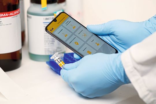 Merck hat die Einführung seines Lanexo-Laborinventar-, Sicherheits- und Compliance-Managementsystems in Europa bekannt gegeben. Merck hat die Einführung seines Lanexo-Laborinventar-, Sicherheits- und Compliance-Managementsystems in Europa bekannt gegeben.