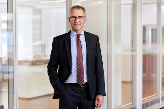 Kurzarbeit sei nicht geplant, die Geschäftszahlen sind gut: CEO Ulrich Balbach über sein Unternehmen Leuze, dass die Corona-Krise gut meistert. Kurzarbeit sei nicht geplant, die Geschäftszahlen sind gut: CEO Ulrich Balbach über sein Unternehmen Leuze, dass die Corona-Krise gut meistert.
