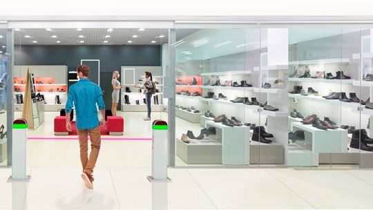 Einzelhändlern, die endlich ihre Geschäfte wieder öffnen dürfen, hilft diese „Ampelanlage“ der Telekom dabei, durch Zugangsüberwachung die geltenden Hygieneregeln einhalten zu können. Einzelhändlern, die endlich ihre Geschäfte wieder öffnen dürfen, hilft diese „Ampelanlage“ der Telekom dabei, durch Zugangsüberwachung die geltenden Hygieneregeln einhalten zu können.