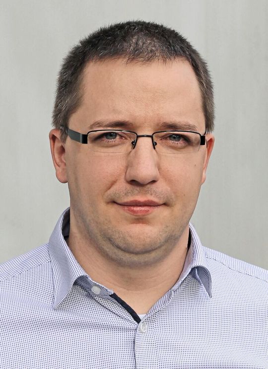 Dr. Marco Enger verfügt über mehr als zehn Jahre Erfahrung in der Tribologie, Tribometrie und allen damit verbundenen Unterthemen.