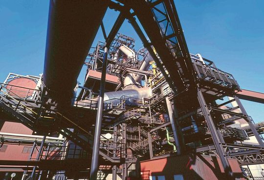 42 Mio. t Rohstahl – so viel produzieren deutsche Stahlhersteller im Jahr. 42 Mio. t Rohstahl – so viel produzieren deutsche Stahlhersteller im Jahr.