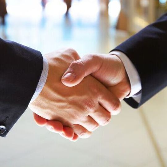 The contract also includes associated engineering, proprietary equipment and catalyst supply for the new Amur Oblast facility in Russia. The contract also includes associated engineering, proprietary equipment and catalyst supply for the new Amur Oblast facility in Russia.