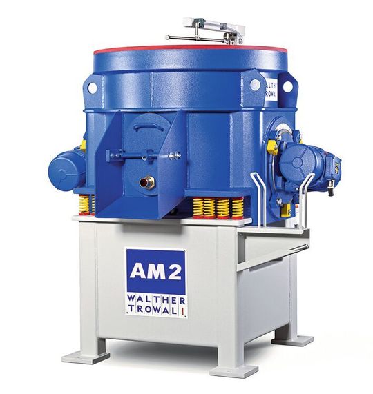 Die Multivibratoren der Baureihe AM hat Walther Trowal speziell für die Oberflächenbearbeitung additiv gefertigter Werkstücke entwickelt. Die Multivibratoren der Baureihe AM hat Walther Trowal speziell für die Oberflächenbearbeitung additiv gefertigter Werkstücke entwickelt.