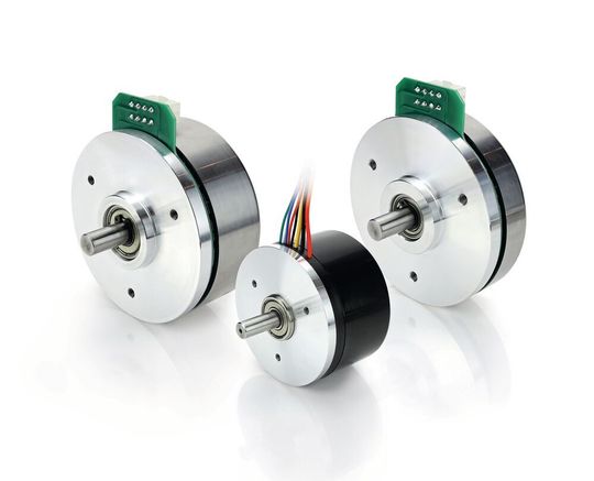 Die neuen Außenläufermotoren von Nanotec eignen sich ideal für den Einsatz in Anwendungen mit eingeschränkten Platzverhältnissen, beispielsweise bei Zugangskontrollsystemen oder Bandantrieben.