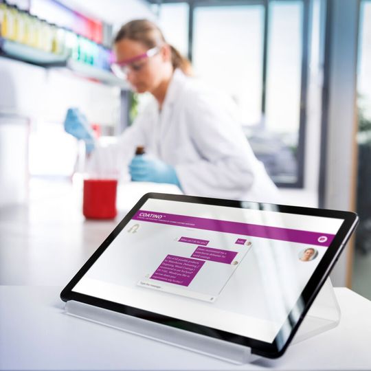 Coatino wurde von Evonik in Zusammenarbeit mit einem führenden deutschen Anbieter von Big Data und KI-Lösungen entwickelt. Coatino wurde von Evonik in Zusammenarbeit mit einem führenden deutschen Anbieter von Big Data und KI-Lösungen entwickelt.