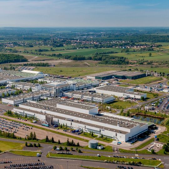 Das bisherige Smart-Werk in Hambach steht zum Verkauf. Das bisherige Smart-Werk in Hambach steht zum Verkauf.