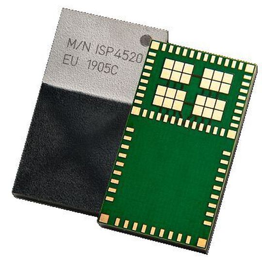 Doppelherz: Ähnlich wie bei seinem UWB/BLE-Modul hat Insight SiP zwei Funkchips samt Antennen in einem schlanken Gehäuse integriert - einer für BLE, einer für LoRa. Doppelherz: Ähnlich wie bei seinem UWB/BLE-Modul hat Insight SiP zwei Funkchips samt Antennen in einem schlanken Gehäuse integriert - einer für BLE, einer für LoRa.