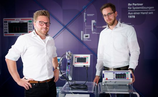 Das BMR Team präsentiert Motorview auf einem virtuellen Messestand. Das BMR Team präsentiert Motorview auf einem virtuellen Messestand.