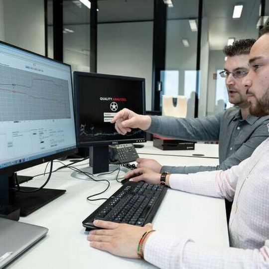 The new Performem software can be used to evaluate the performance of a reverse osmosis system and quickly identify faults. The new Performem software can be used to evaluate the performance of a reverse osmosis system and quickly identify faults.