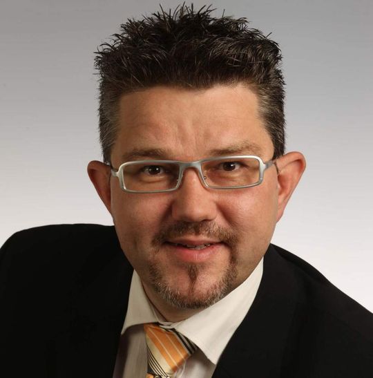 Timo Taubitz, Geschäftsführer VDI Wissensforum: „Kein Unternehmen kann sich Ingenieure leisten, die technisch nicht auf dem aktuellen Stand oder den Anforderungen ihrer Position nicht gewachsen sind.“ Timo Taubitz, Geschäftsführer VDI Wissensforum: „Kein Unternehmen kann sich Ingenieure leisten, die technisch nicht auf dem aktuellen Stand oder den Anforderungen ihrer Position nicht gewachsen sind.“