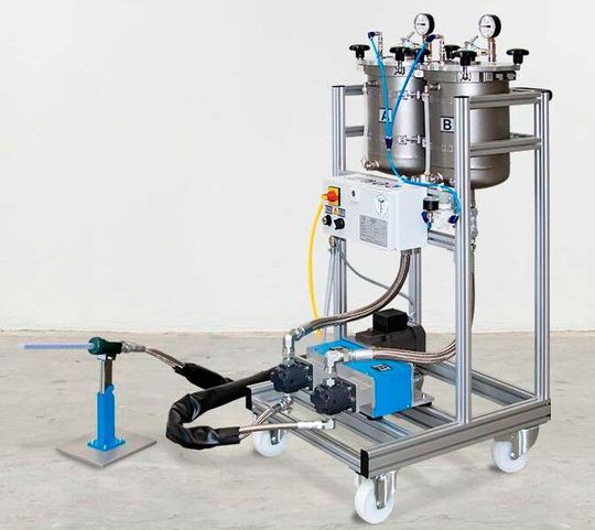 Das MDM 3 von Tartler ist eine kompaktes Minimalmengen-Dosiersystem für die Kunstharzverarbeitung, und nur eines von insgesamt fünf Produkten für diesen Zweck. Das MDM 3 von Tartler ist eine kompaktes Minimalmengen-Dosiersystem für die Kunstharzverarbeitung, und nur eines von insgesamt fünf Produkten für diesen Zweck.