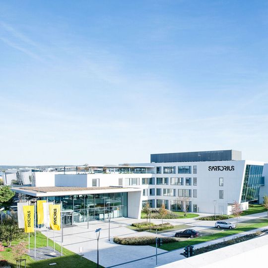Satorius hat das erste Halbjahr 2020 erfolgreich abgeschlossen (im Bild der neue Stammsitz in Göttingen). Satorius hat das erste Halbjahr 2020 erfolgreich abgeschlossen (im Bild der neue Stammsitz in Göttingen).
