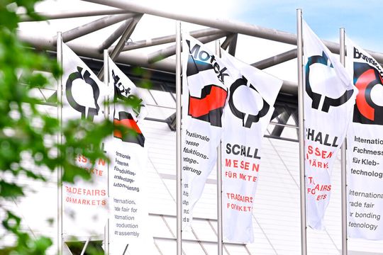 Die nächste Motek/Bondexpo findet vom 5. bis 8. Oktober 2021 in Stuttgart statt. Die nächste Motek/Bondexpo findet vom 5. bis 8. Oktober 2021 in Stuttgart statt.