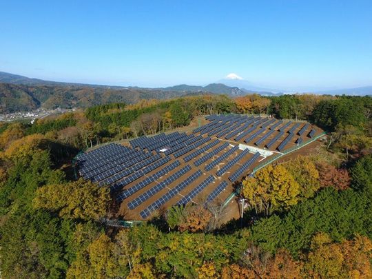 Der ein oder andere sonnenstarke Tag im ersten Halbjahr half auch mit, um die erneuerbaren Energien nach vorne zu bringen. Der ein oder andere sonnenstarke Tag im ersten Halbjahr half auch mit, um die erneuerbaren Energien nach vorne zu bringen.