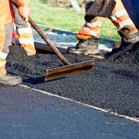The Government of India envisages the development of 34,800 km of roads at an estimated investment of 66 billion dollars in the first phase. The Government of India envisages the development of 34,800 km of roads at an estimated investment of 66 billion dollars in the first phase.