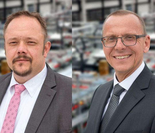 Dirk Knorr (links) und Josef Wörner werden neue Ansprechpartner für alle Belange der deutschen Muttergesellschaft. Dirk Knorr (links) und Josef Wörner werden neue Ansprechpartner für alle Belange der deutschen Muttergesellschaft.