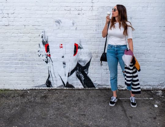 Fast 40 Prozent vertrauen einer Marke, einem Produkt oder einer Dienstleistung mehr, wenn ein Influencer damit in Verbindung steht. Marken jedoch können nur schwer unterscheiden, ob sie es mit einem seriösen Influencer zu tun haben. Wem können sie vertrauen? Fast 40 Prozent vertrauen einer Marke, einem Produkt oder einer Dienstleistung mehr, wenn ein Influencer damit in Verbindung steht. Marken jedoch können nur schwer unterscheiden, ob sie es mit einem seriösen Influencer zu tun haben. Wem können sie vertrauen?