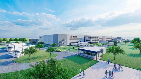 Zur Realisierung des ersten Bauabschnitts des Multi-User-Zentrums hat Fiege im Zülpicher Gewerbegebiet „An der Römerallee“ eine 100.000 m² große Gewerbefläche erworben. Zur Realisierung des ersten Bauabschnitts des Multi-User-Zentrums hat Fiege im Zülpicher Gewerbegebiet „An der Römerallee“ eine 100.000 m² große Gewerbefläche erworben.