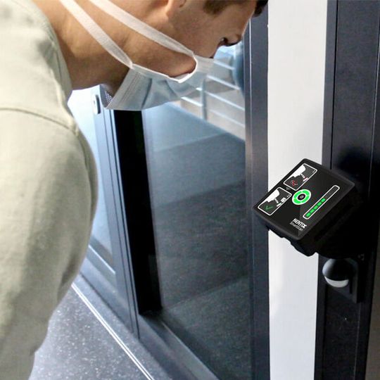 SmartXcan kann berührungslos Fiebermessungen durchführen. SmartXcan kann berührungslos Fiebermessungen durchführen.