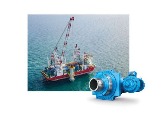 Einsatzbereit, wenn sie gebraucht werden: 96 Flender-Antriebe bieten Sicherheit während der Hebearbeiten auf hoher See – so lassen sich bis zu 30.000 t heben.