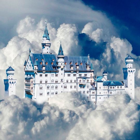 96 Prozent aller von Sophos befragten Unternehmen geben zu, dass sie sich Sorgen über ihr derzeitiges Sicherheitsniveau in der Cloud machen. 96 Prozent aller von Sophos befragten Unternehmen geben zu, dass sie sich Sorgen über ihr derzeitiges Sicherheitsniveau in der Cloud machen.