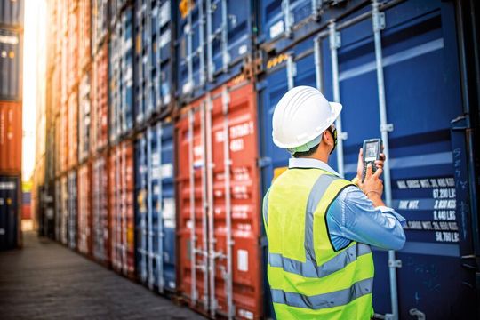 Die Maschinenexporte nach Russland sind im Vergleich zum Vorjahr um 4,5 % gestiegen. Die Maschinenexporte nach Russland sind im Vergleich zum Vorjahr um 4,5 % gestiegen.