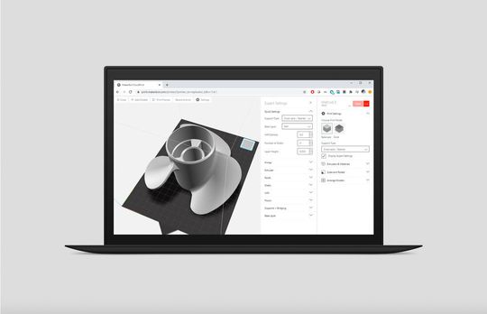 Über eine zentrale cloudbasierte Applikation können Nutzer 3D-Druck-Aufträge vorbereiten, in die Warteschlange stellen, drucken, überwachen und verwalten. Über eine zentrale cloudbasierte Applikation können Nutzer 3D-Druck-Aufträge vorbereiten, in die Warteschlange stellen, drucken, überwachen und verwalten.