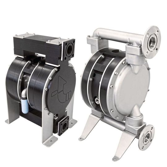 Die Pumpen sind in drei Baugrößen als PE- und PTFE-Verianten erhältlich. Die Pumpen sind in drei Baugrößen als PE- und PTFE-Verianten erhältlich.