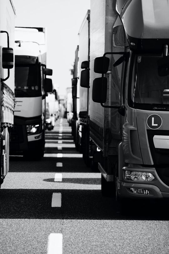 Wenn Lkw ohne Fracht unterwegs sind, ist das schlecht für den Spediteur und die Umwelt. Wenn Lkw ohne Fracht unterwegs sind, ist das schlecht für den Spediteur und die Umwelt.