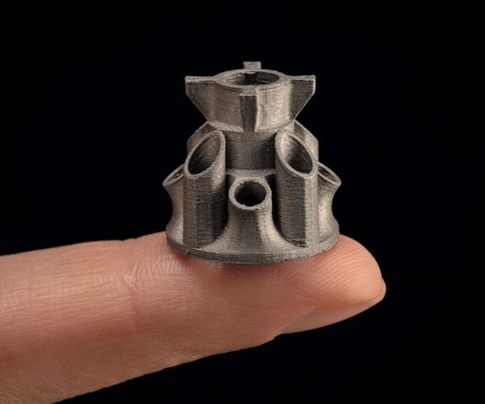 Linde gibt die Einführung von „Addvance Sinter250“ bekannt, eines Gasgemisches, das mit dem Bound Metal Deposition-Prozess von Desktop Metal für optimale 3D-Druckteileigenschaften sorgt. Linde gibt die Einführung von „Addvance Sinter250“ bekannt, eines Gasgemisches, das mit dem Bound Metal Deposition-Prozess von Desktop Metal für optimale 3D-Druckteileigenschaften sorgt.