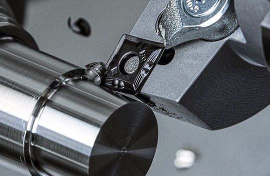 Ceratizit bietet jetzt ein umfassendes „Rostfrei-Paket“ fürs Drehen an. Es besteht aus den neuen Hartmetallsorten CTCM120 und CTCM130, die sich zur bestehenden Sorte CTCM125 jetzt hinzugesellen. Ceratizit bietet jetzt ein umfassendes „Rostfrei-Paket“ fürs Drehen an. Es besteht aus den neuen Hartmetallsorten CTCM120 und CTCM130, die sich zur bestehenden Sorte CTCM125 jetzt hinzugesellen.