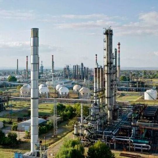 MOL Group and ABB have entered into a three-year collaborative project to transform Asset Integrity Management across four key chemical and refinery sites in Europe. MOL Group and ABB have entered into a three-year collaborative project to transform Asset Integrity Management across four key chemical and refinery sites in Europe.