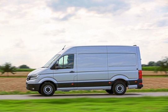 Für 199 Euro im Monat kann man den Crafter Eco Profi leasen. Für 199 Euro im Monat kann man den Crafter Eco Profi leasen.