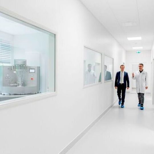 The virtual tour can be accessed via the Diosna Pharma Experts homepage and provides an informative 360-degree tour of all areas. The virtual tour can be accessed via the Diosna Pharma Experts homepage and provides an informative 360-degree tour of all areas.