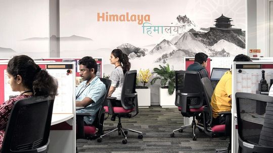 Der von Siemens Healthineers geplante Innovation Hub wird in einem völlig neuen Campus untergebracht, der das bestehende Forschungs- und Entwicklungszentrum im indischen Bengaluru und ein hochmodernes Werk für medizinische Bildgebung miteinander kombiniert. Der von Siemens Healthineers geplante Innovation Hub wird in einem völlig neuen Campus untergebracht, der das bestehende Forschungs- und Entwicklungszentrum im indischen Bengaluru und ein hochmodernes Werk für medizinische Bildgebung miteinander kombiniert.